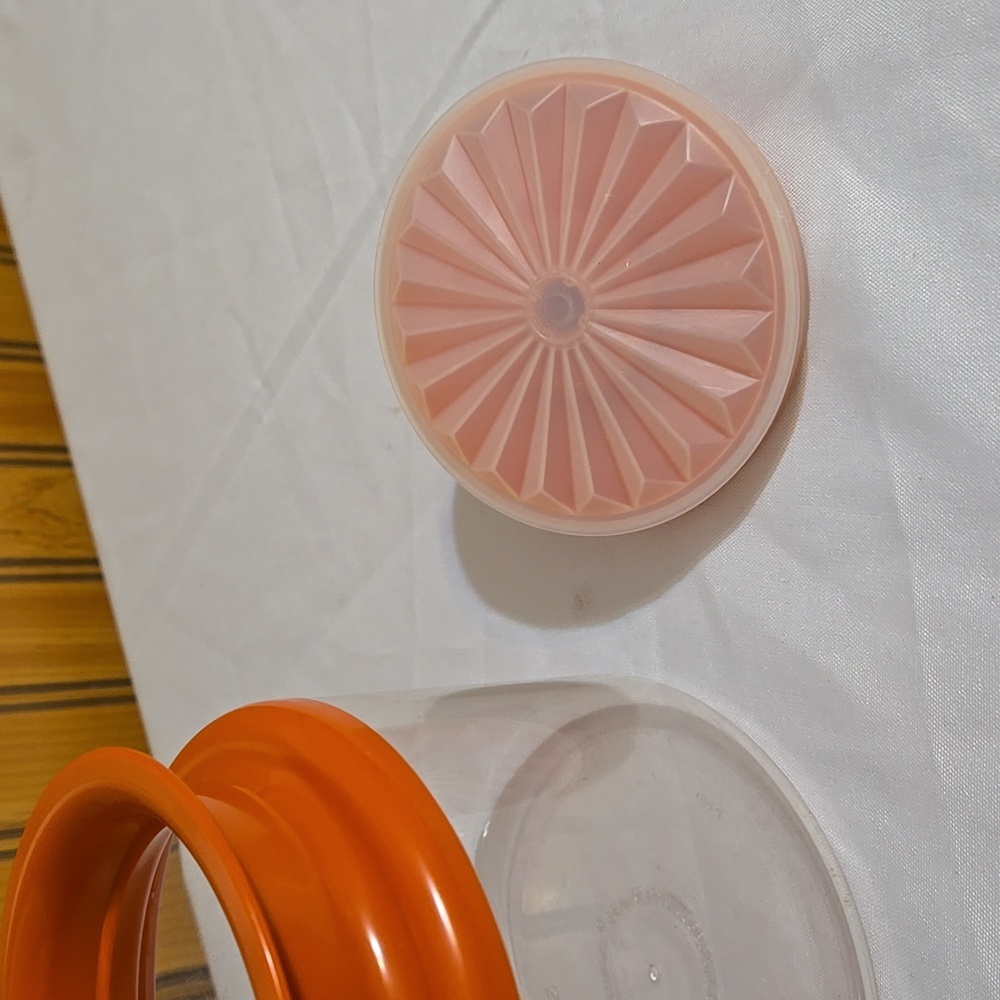 Vintage Tupperware 1477, Clear Acrylic Canister, Orange, Sealable Plunger Top - Picture 6 of 10